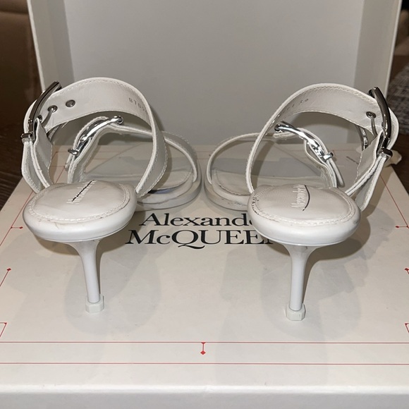 ❗️$1090 MCQUEEN HEELS NEW❗️ - Picture 3 of 7